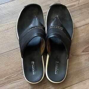 SPERRY TOPSIDERS * Genuine LEATHER * BLACK Athletic SANDALS Flip Flops * 8 M